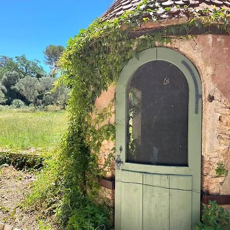 Villa Magdala-Chambre d'hôte 1 3*
